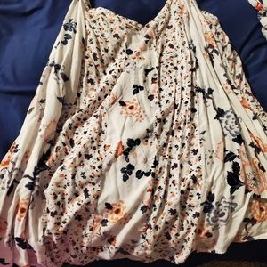 Torrid floral tank top size 3